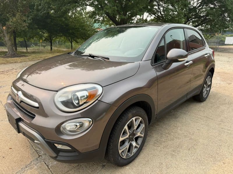 Photo 2 of 2016 FIAT 500X Trekking