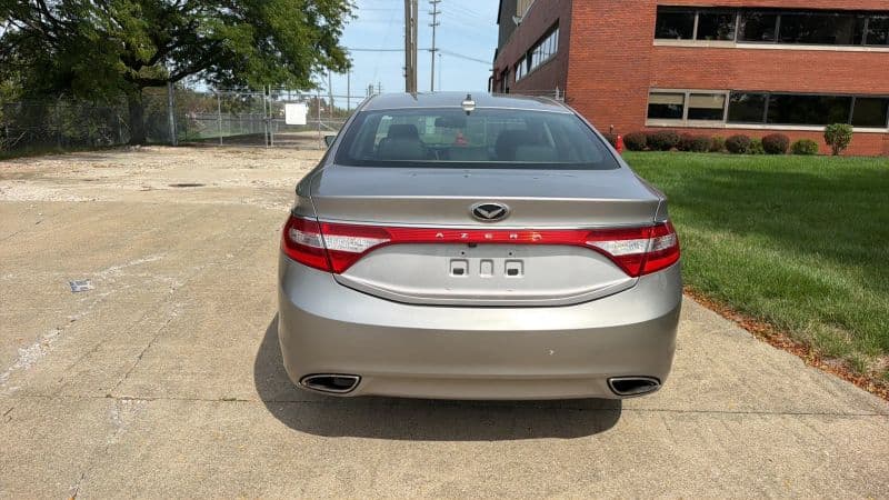 2013 Hyundai Azera Base - Image 4