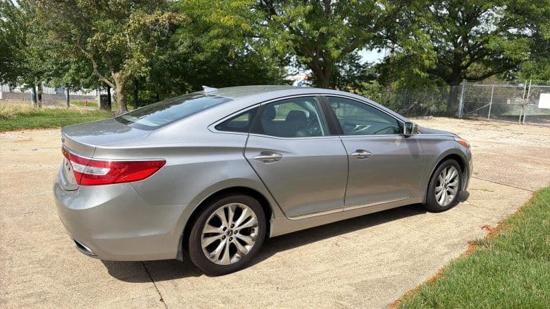 2013 Hyundai Azera Base - Image 5