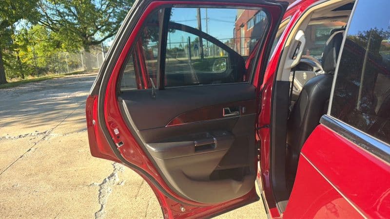 Photo 5 of 2014 Lincoln MKX Sport Utility 4D